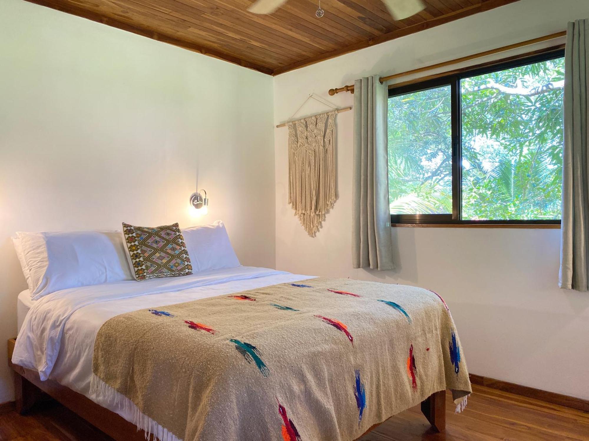 Casa Colores Montezuma Rom bilde